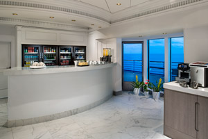 Retreat Lounge