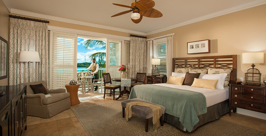 Beachfront Butler Junior Villa Suite (PGB)