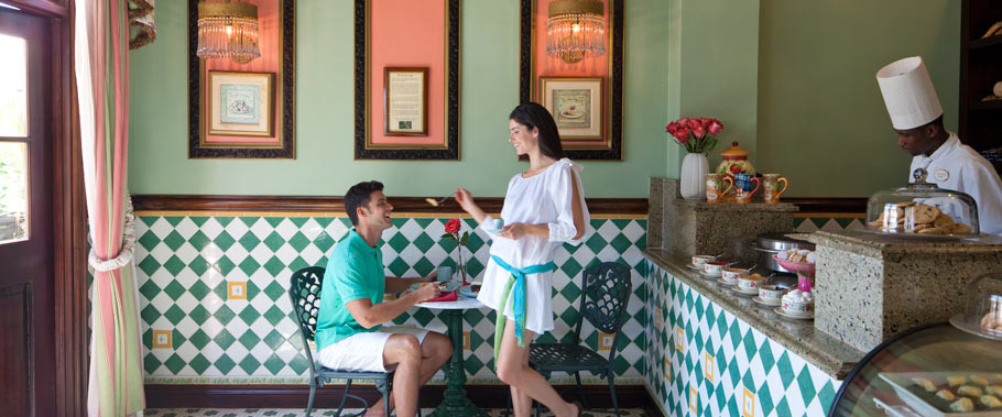 Caf&eacute; de Paris at Sandals Whitehouse