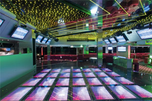 Q32 Disco