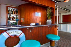 Pool Bar